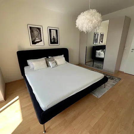 2 Zi Wohnung, Zentrale Lage Mit Parkplatz, 15 Min Vom Hbf Hamburg Lejlighed *