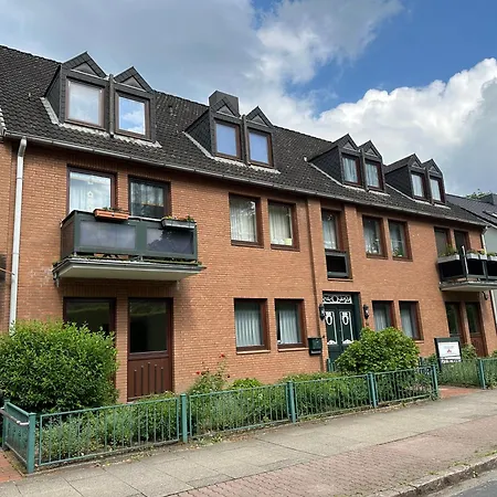 Apartmán 2 Zi Wohnung, Zentrale Lage Mit Parkplatz, 15 Min Vom Hbf Hamburg Pinneberg